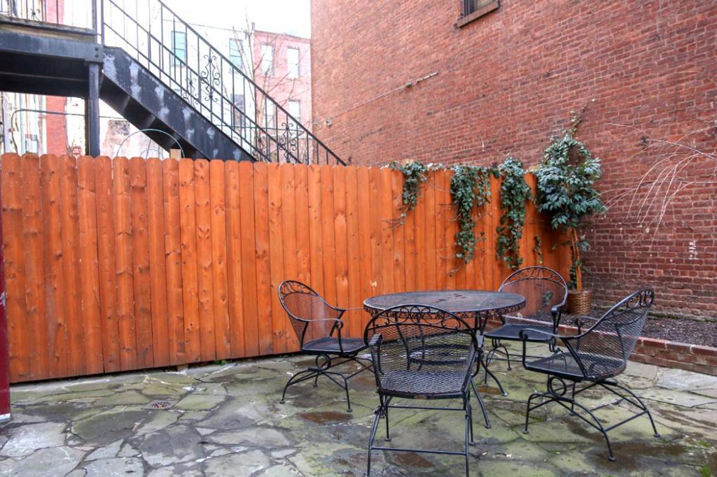 Luxury Living Suites New York Exterior photo