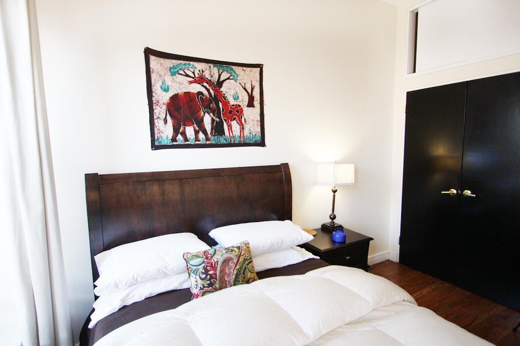 Luxury Living Suites New York Room photo