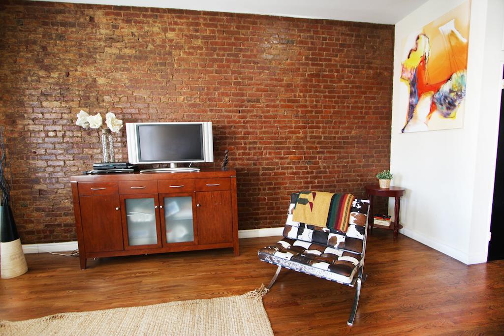 Luxury Living Suites New York Room photo