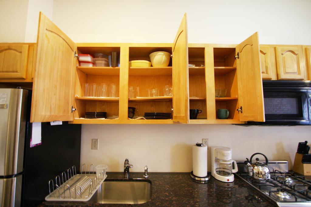 Luxury Living Suites New York Room photo